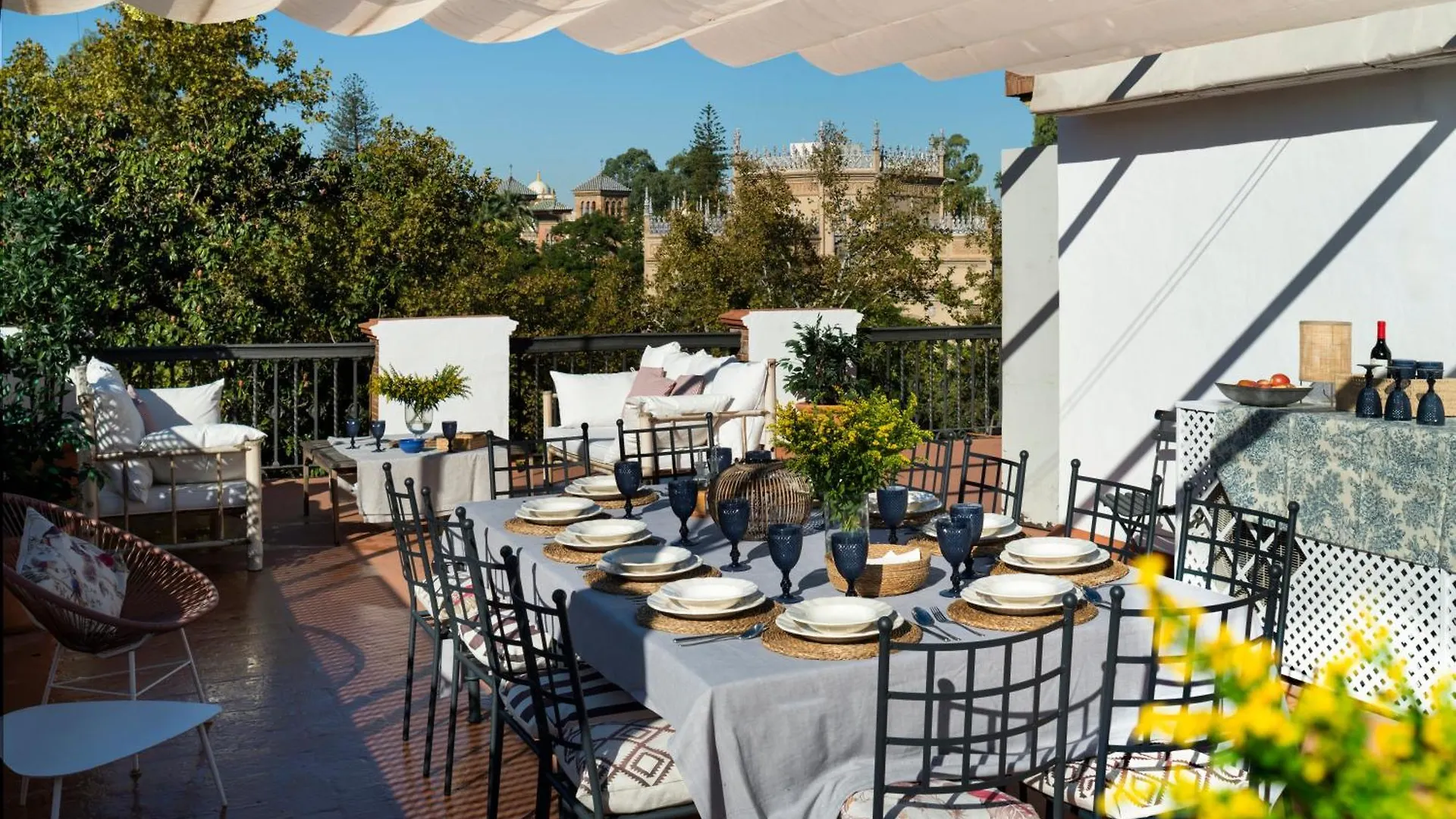 Villa Alfonso, Restored Palace House With Gardens And Monuments Views Seville