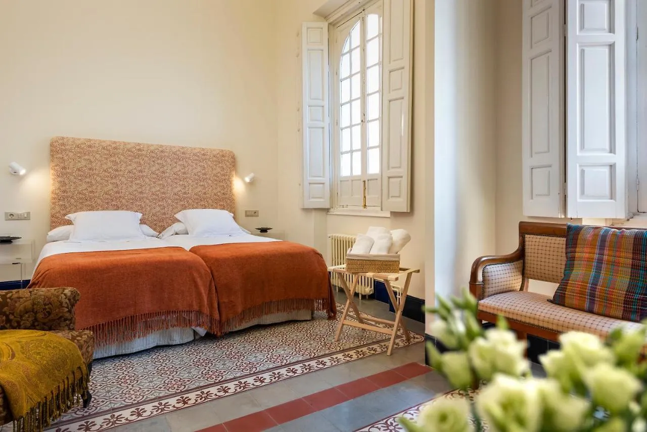 Villa Alfonso, Restored Palace House With Gardens And Monuments Views Sewilla